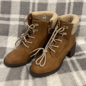 Market & Spruce Women's Tan Ankle Boots Side Zip